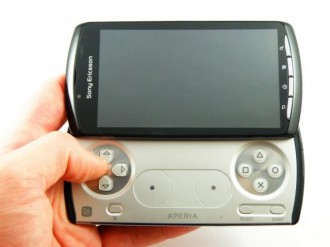 Sony Ericsson Xperia Play обявен най-накрая... ебаси епохалното чакане беше 
