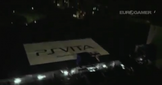 Първа изродска реклама на PlayStation Vita в Япония