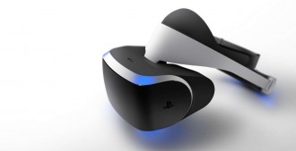 Шефът на Facebook проверил конкуренцията, преди да купи Oculus Rift