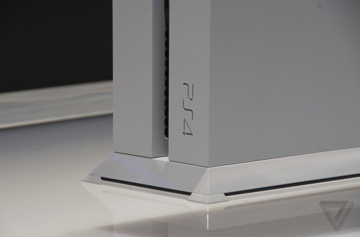playstation 4 white