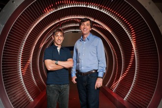 Бившият шеф на Xbox дивизията напусна Zynga