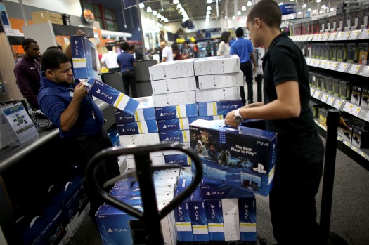 Sony's New Game Unit, Playstation 4 Goes On Sale