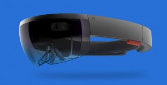 HoloLens вече може да се поръча... срещу 3000 долара