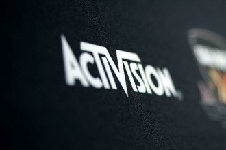 Activision съди Netflix
